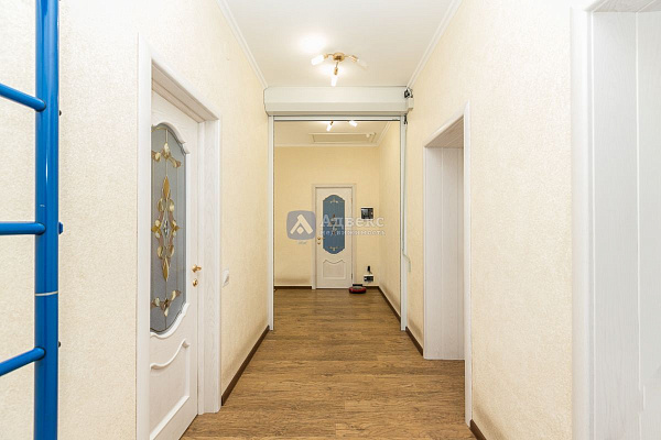 Коттедж 391 м² Коттедж 391 м²