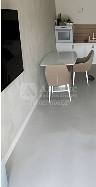 Квартира 3-комн., 63 м²