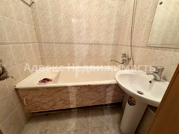 Квартира 3-комн., 80 м²