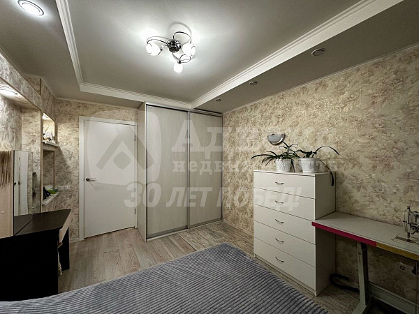 Квартира 3-комн., 65.2 м²