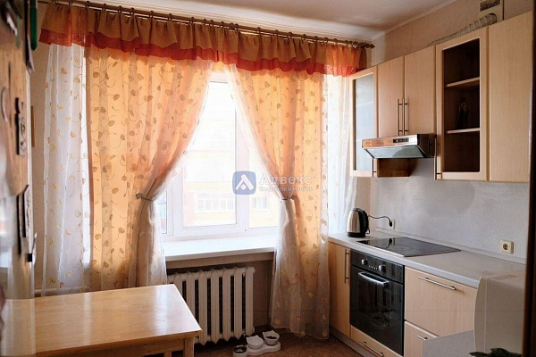 Квартира 2-комн., 63.3 м²