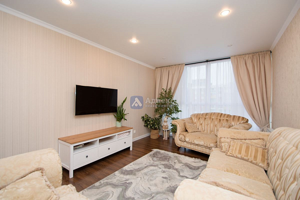 Квартира 3-комн., 80 м² Квартира 3-комн., 80 м²