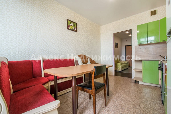 Квартира 3-комн., 78 м² Квартира 3-комн., 78 м²