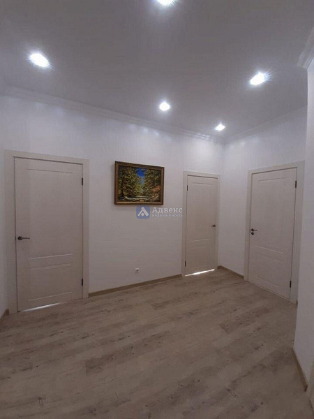 Квартира 3-комн., 100.5 м² Квартира 3-комн., 100.5 м²
