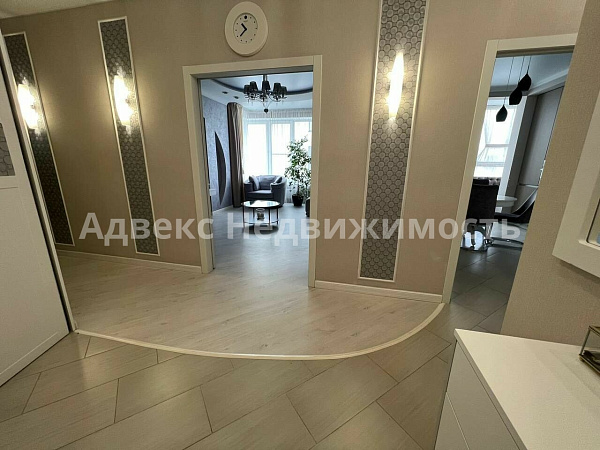 Квартира 3-комн., 82 м²