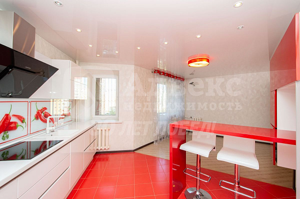 Квартира 2-комн., 93.4 м²