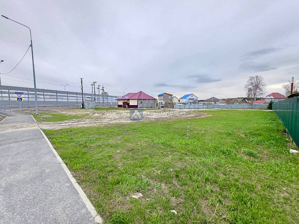 Торговое помещение 195.1 м²