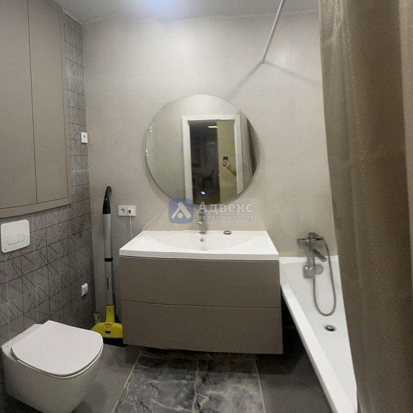 2-к квартира, 74 кв.м.