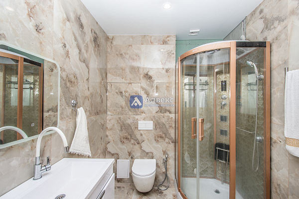 Квартира 85 м²