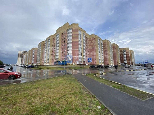 3-к квартира, 108 кв.м. 3-к квартира, 108 кв.м.
