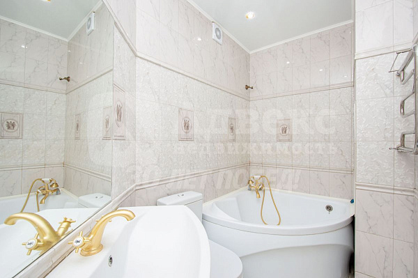 Квартира 2-комн., 80 м²