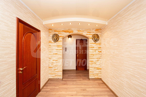 2-к квартира, 72 кв.м.
