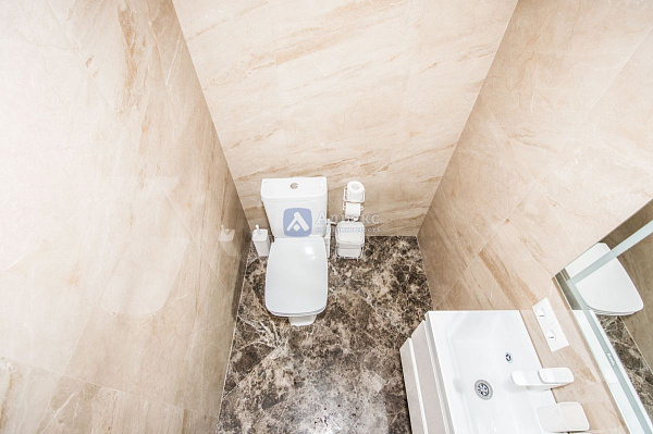 Коттедж 410 м²