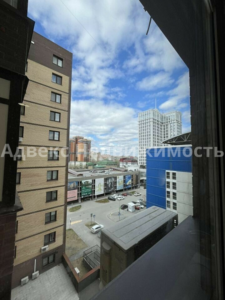 Квартира 3-комн., 108 м²