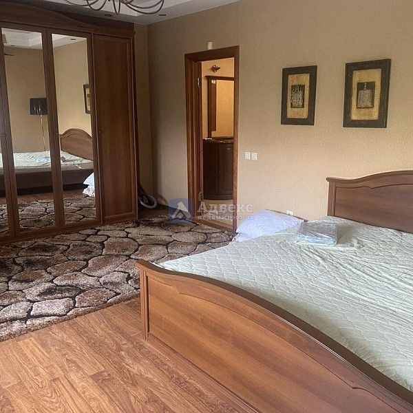 Квартира 2-комн., 68 м²