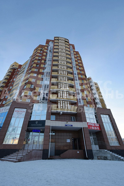 Квартира 3-комн., 100.6 м²