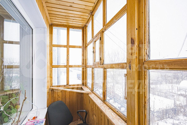 Квартира 4-комн., 90 м²