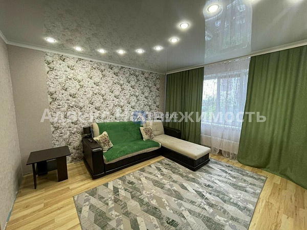 Квартира 4-комн., 81 м²