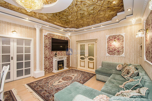 Квартира 3-комн., 129.4 м²