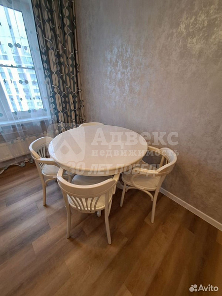 2-к квартира, 57 кв.м.