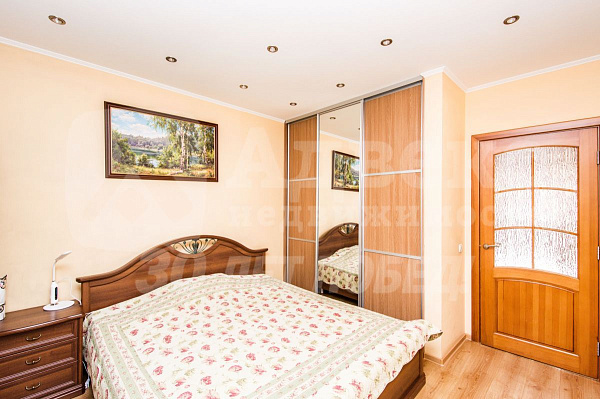 3-к квартира, 107 кв.м.