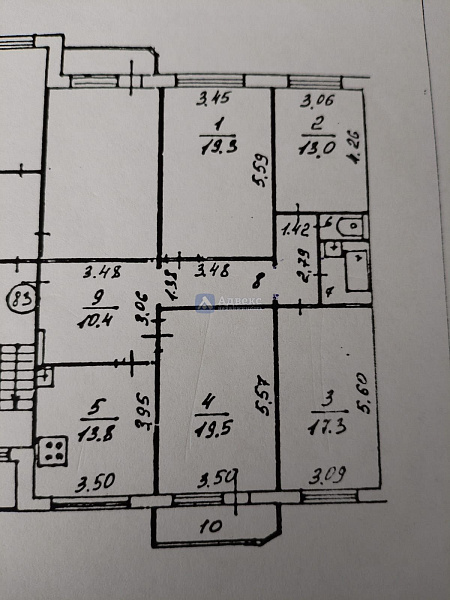 Квартира 4-комн., 105.7 м²