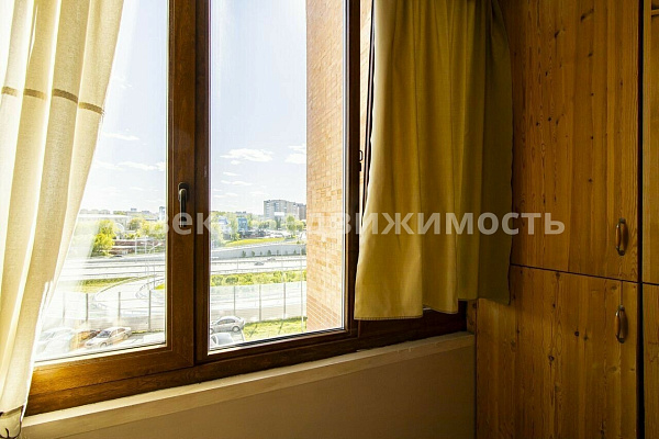 Квартира 3-комн., 85 м²