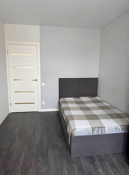 Квартира 3-комн., 56 м²