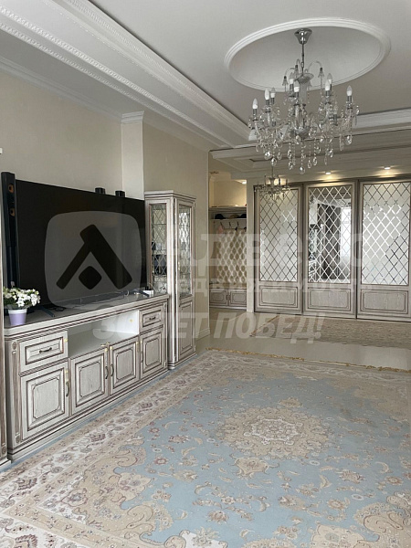 Квартира 3-комн., 129.2 м²