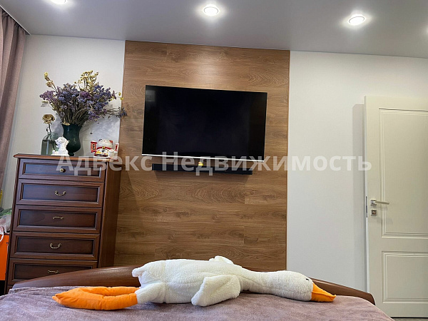 Квартира 3-комн., 90.1 м²