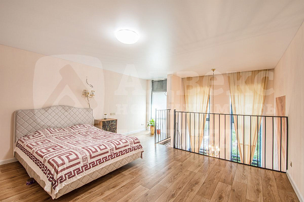 Квартира 2-комн., 87.2 м²