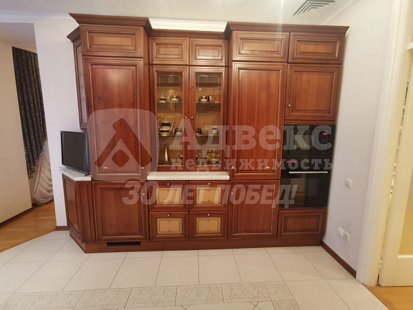 4-к квартира, 233 кв.м.