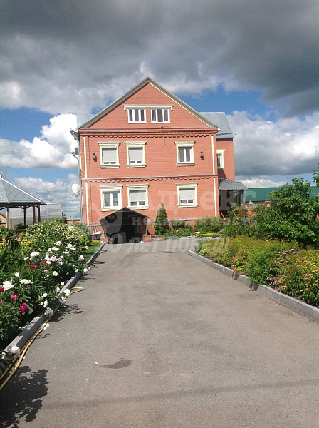 Коттедж 347.9 м²