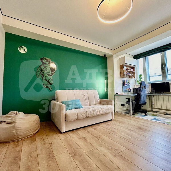 Квартира 3-комн., 163.4 м²