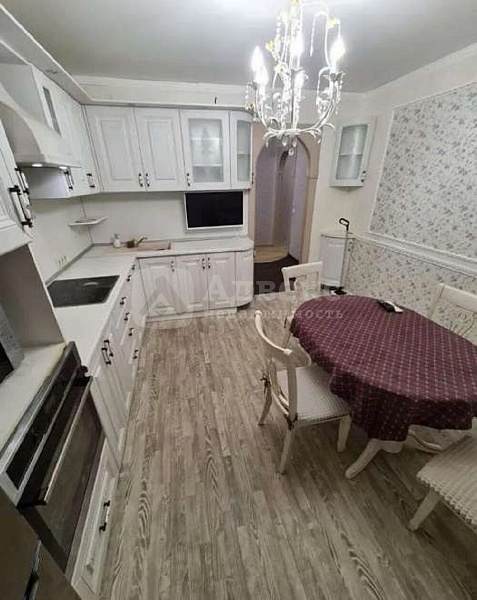 Квартира 4-комн., 110.5 м²