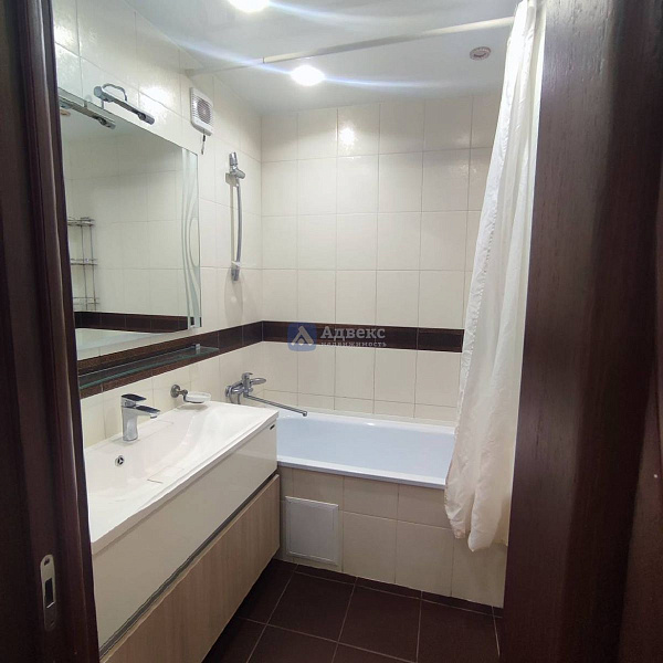Квартира 2-комн., 64.7 м²