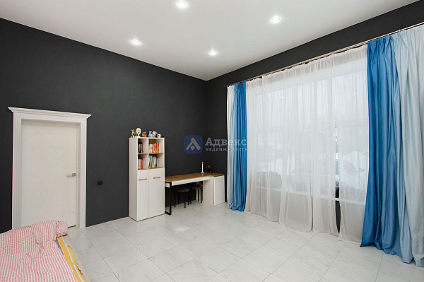 Дача/Коттедж, 241.7 кв.м.