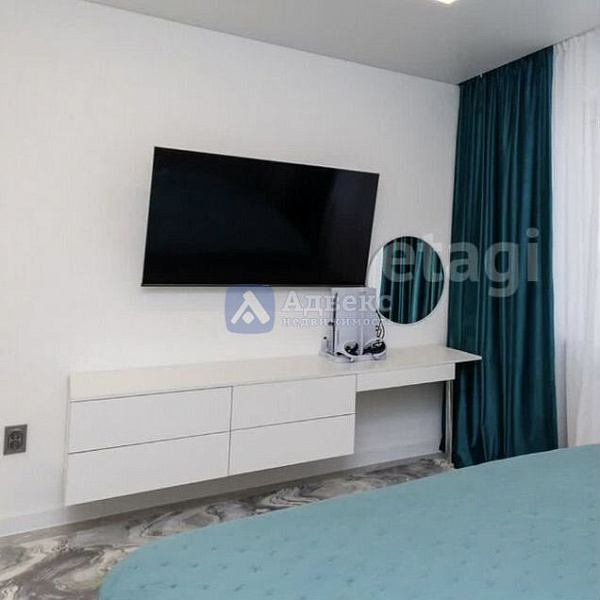 2-к квартира, 74 кв.м.