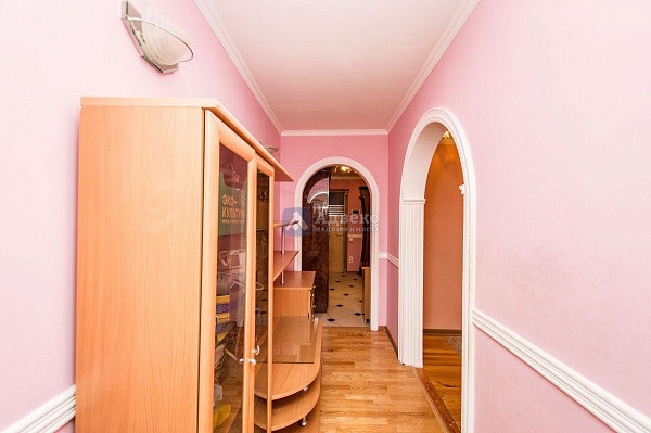 3-к квартира, 85 кв.м. 3-к квартира, 85 кв.м.