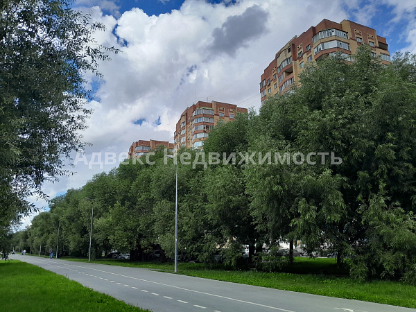 Квартира 2-комн., 65 м²