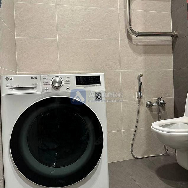 Квартира 2-комн., 63.2 м²