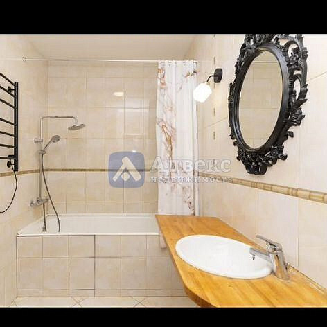 Квартира 2-комн., 79 м² Квартира 2-комн., 79 м²