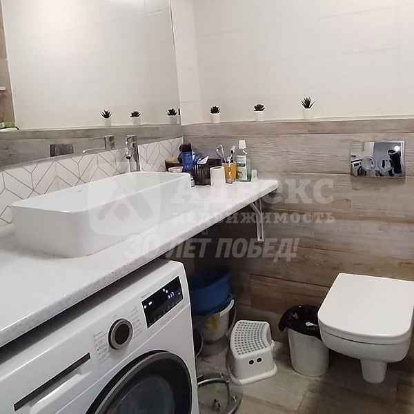 2-к квартира, 80 кв.м.