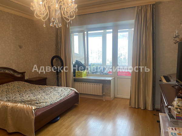 Квартира 3-комн., 125 м²