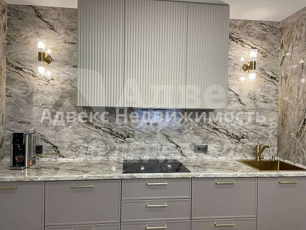 Квартира 3-комн., 105.4 м²