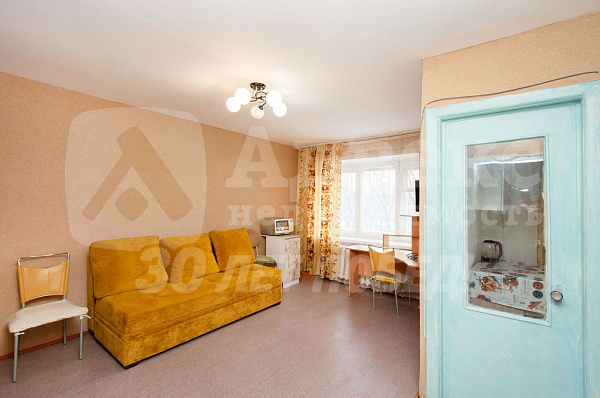 Квартира 3-комн., 55 м²