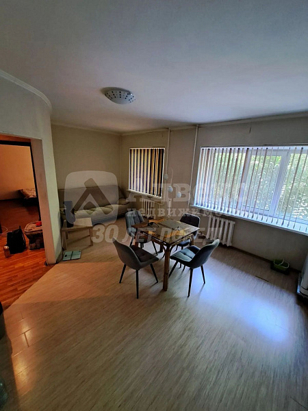 Квартира 1-комн., 54.2 м²
