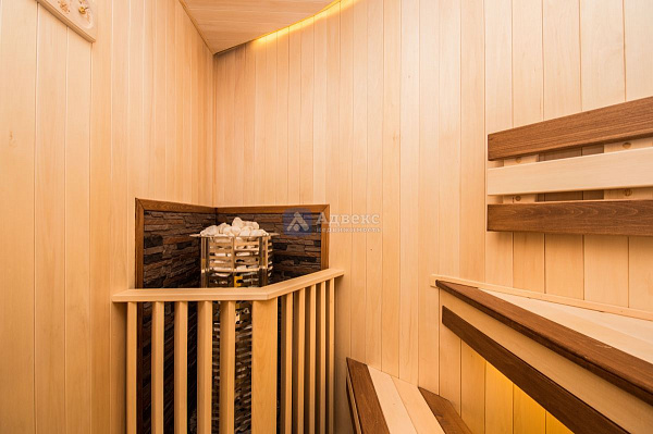 Коттедж 410 м²