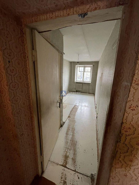 Квартира 3-комн., 56 м²