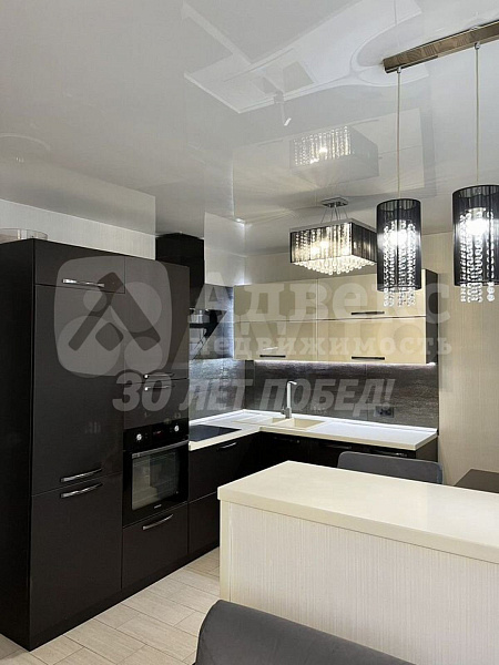 Квартира 3-комн., 76.3 м²